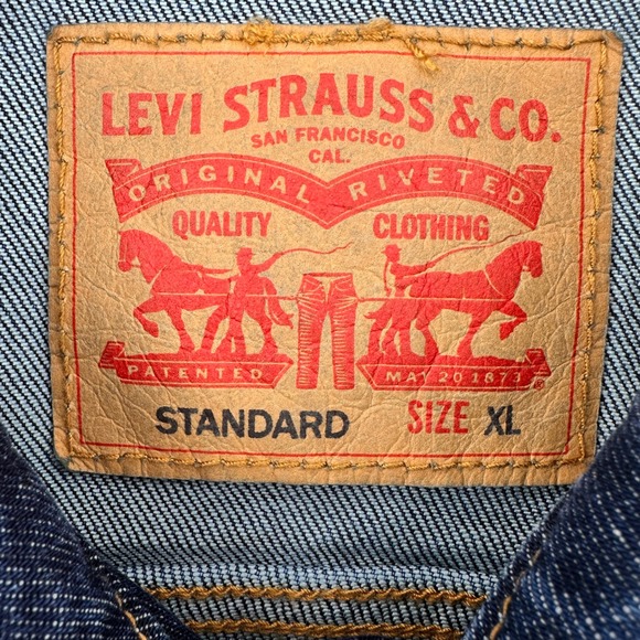 Levi Strauss Co Mens XL Trucker Jacket Dark Wash Denim XL NEW W/TAGS! - Picture 5 of 13
